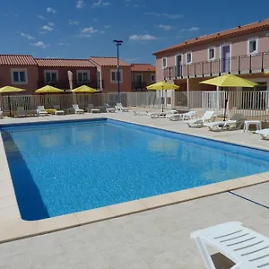 Residence De Tourisme Appart'Hotel La Provence 3* Saint-Mitre-les-Remparts